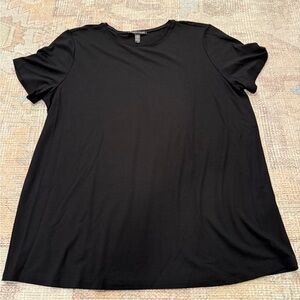 Eileen Fisher‎ Basic Black Tee Women’s Size M